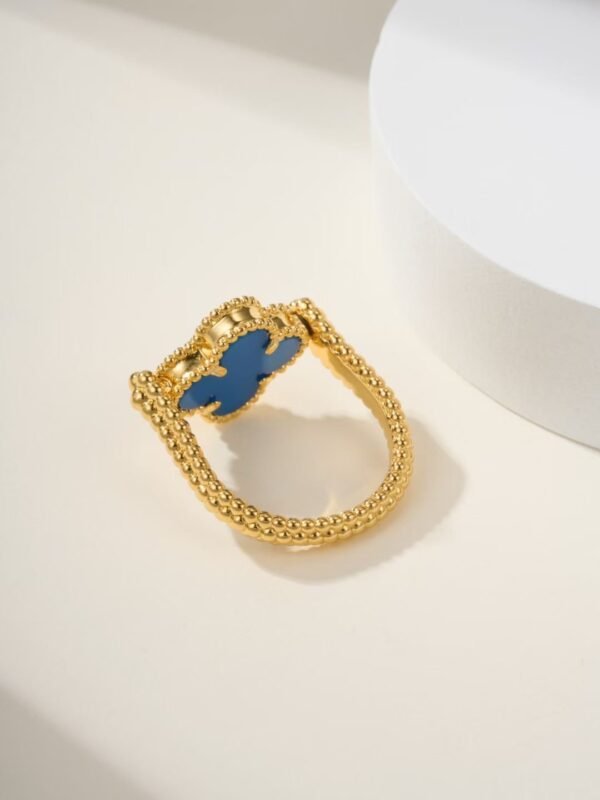 Van Cleef & Arpels double-sided rotatable ring, rose gold carnelian model, gold blue chalcedony model（5-8）