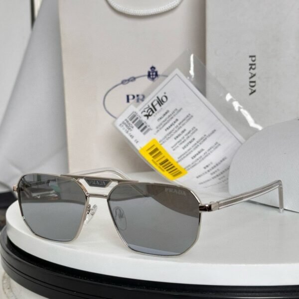 PRADA sunglasses high-end version SIZE: 57-15-145