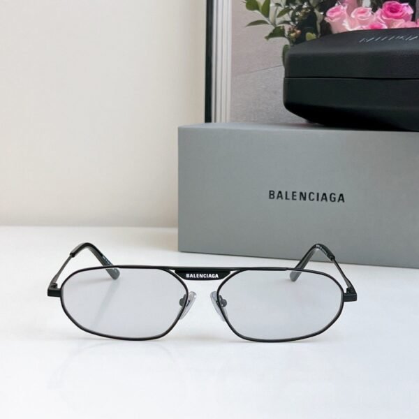 Balenciaga sunglasses high-end version Size: 61-15-145