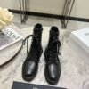 Celine latest autumn and winter catwalk Martin shoes, high-end leather material