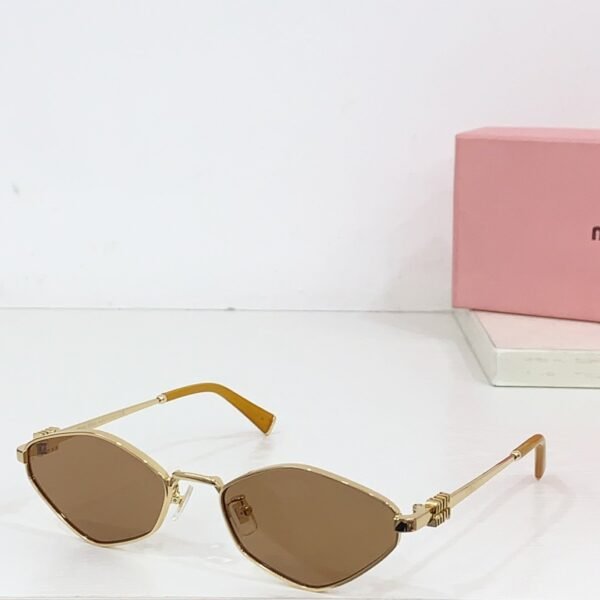 miumiu sunglasses Size: 56-17-140