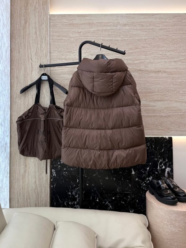 MaxMara New winter down jacket high quality version 90% goose down down jacket premium version