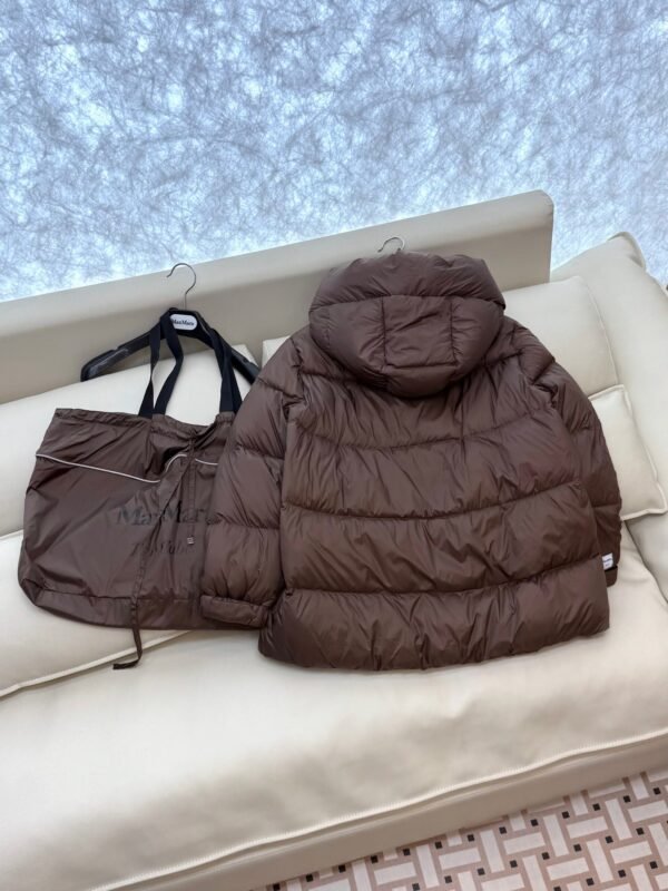 MaxMara New winter down jacket high quality version 90% goose down down jacket premium version