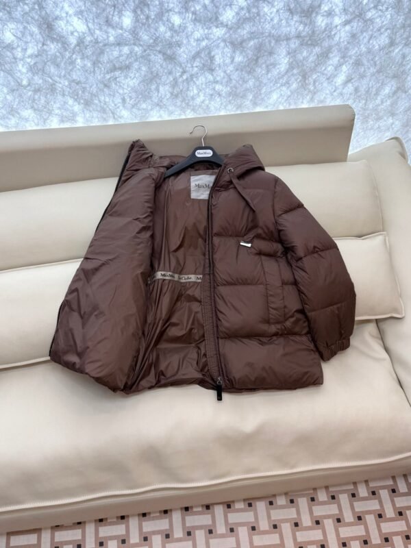 MaxMara New winter down jacket high quality version 90% goose down down jacket premium version