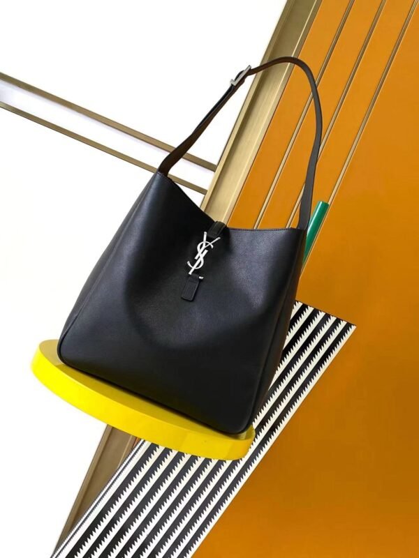 YSL New autumn and winter underarm bag classic catwalk style handbag advanced version 30X31X13cm
