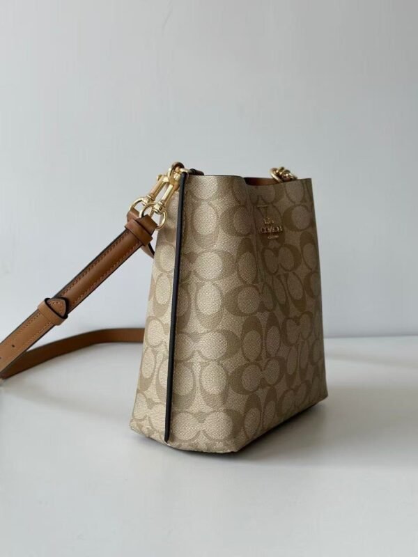 Coach Mollie Small Bucket Bag Premium version Size: 22x20x10cm