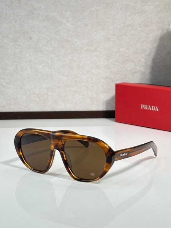PRADA sunglasses high-end version SIZE: 56-13-145