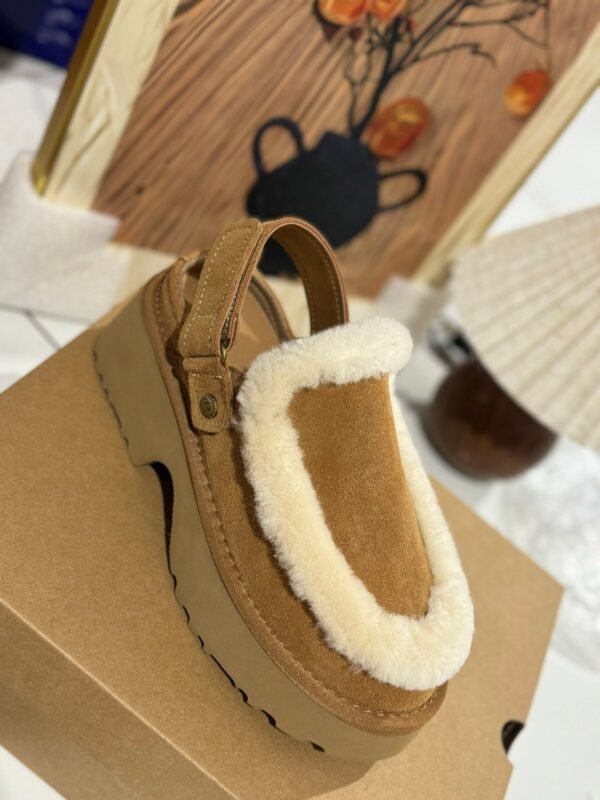 UGG Fall/Winter Esme Kroger Shoes