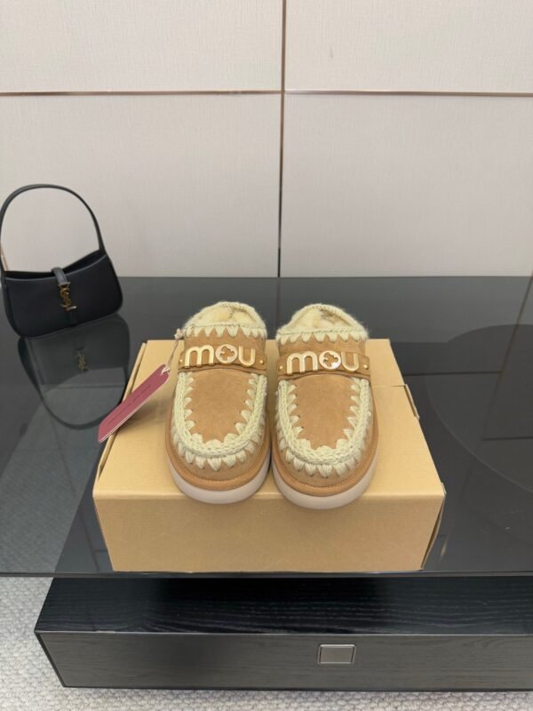 MOU New autumn and winter Jinkou thick-soled wool slippers with wool lining