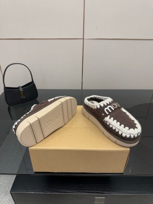 MOU New autumn and winter Jinkou thick-soled wool slippers with wool lining