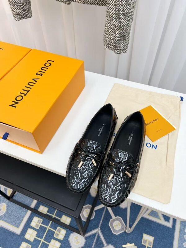 Louis Vuitton original printed casual shoes