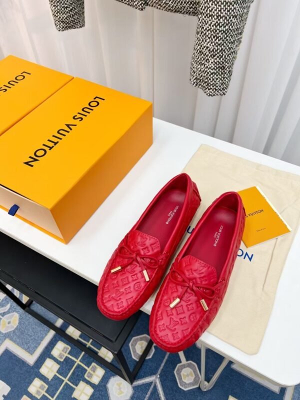 Louis Vuitton original printed casual shoes