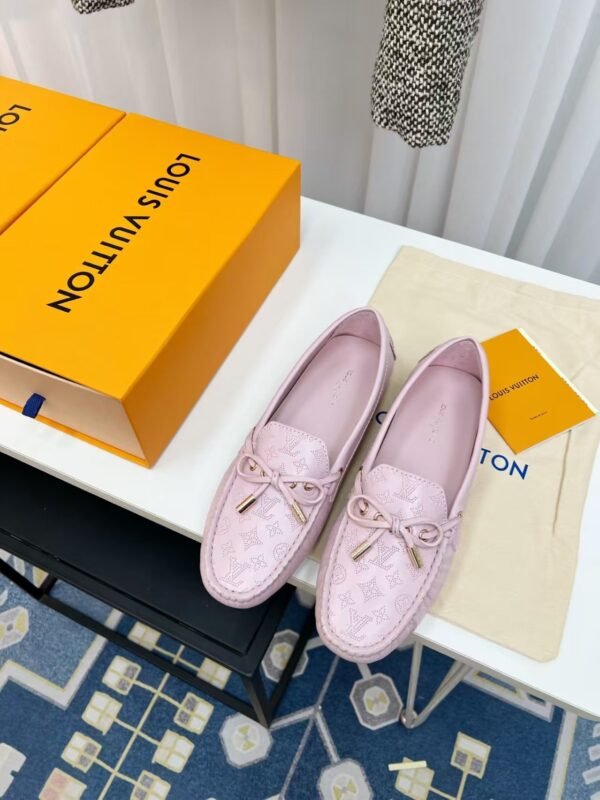 Louis Vuitton original printed casual shoes
