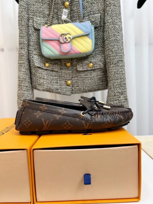 Louis Vuitton original printed casual shoes