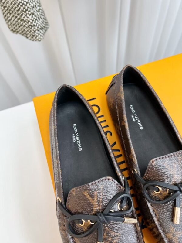 Louis Vuitton original printed casual shoes
