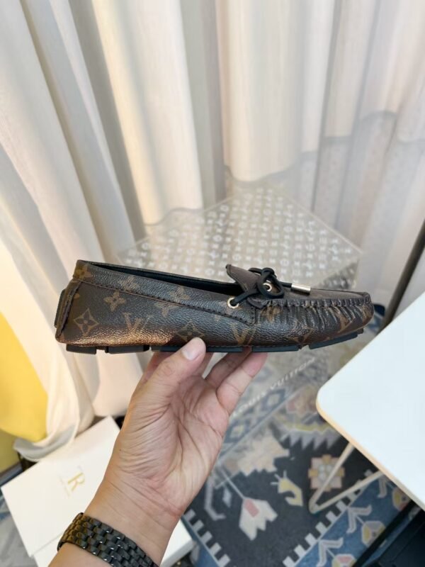 Louis Vuitton original printed casual shoes