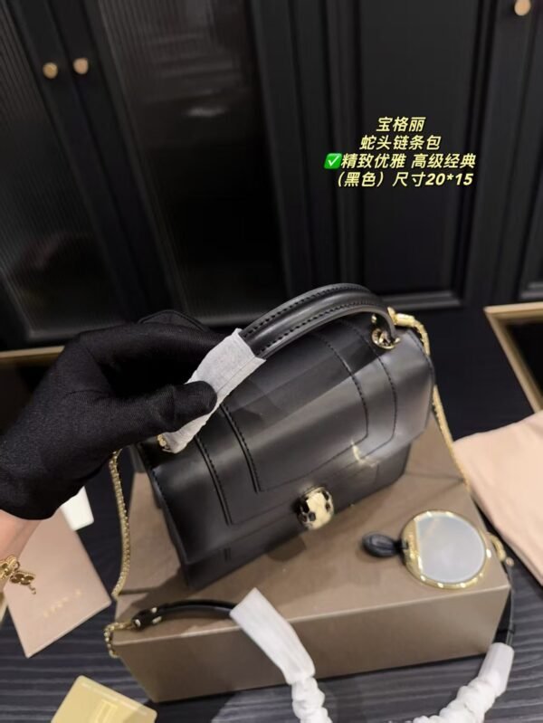 Bulgari,  women’s crossbody bag 20*15cm