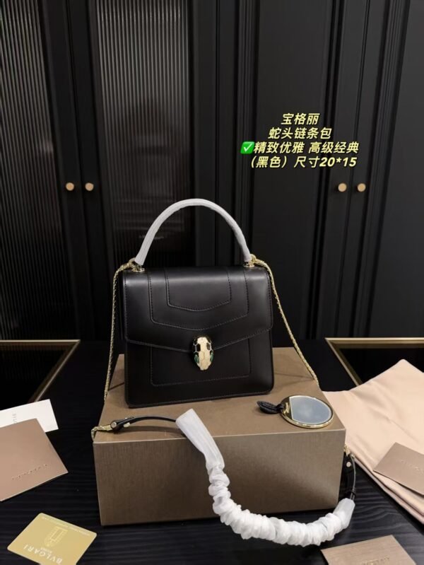 Bulgari,  women’s crossbody bag 20*15cm