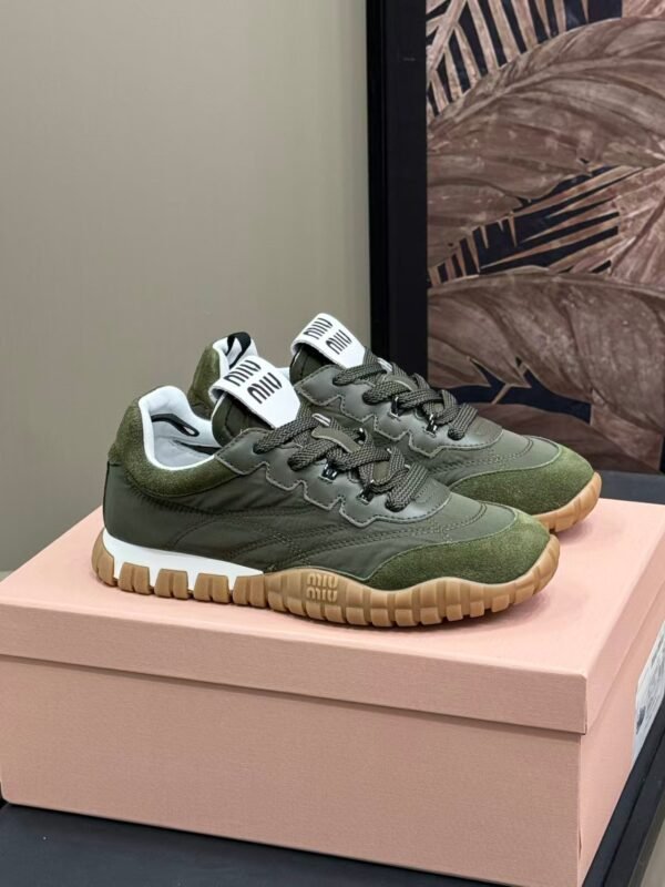 Miumiu casual sports shoes