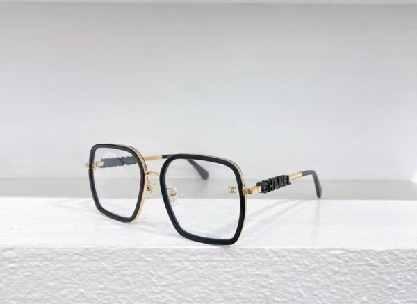 Chanel fashion sunglasses