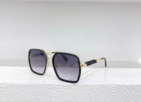 Chanel fashion sunglasses