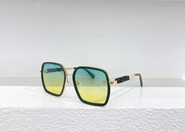 Chanel fashion sunglasses