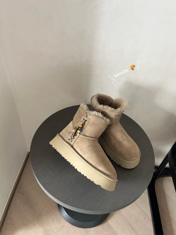 UGG women’s snow boots