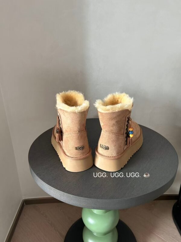 UGG women’s snow boots