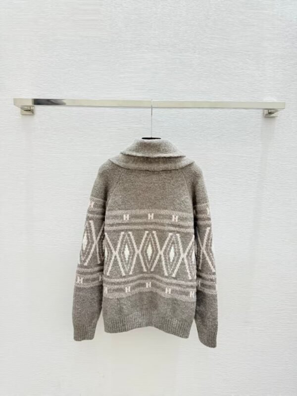 BC wool knitted sweater coat