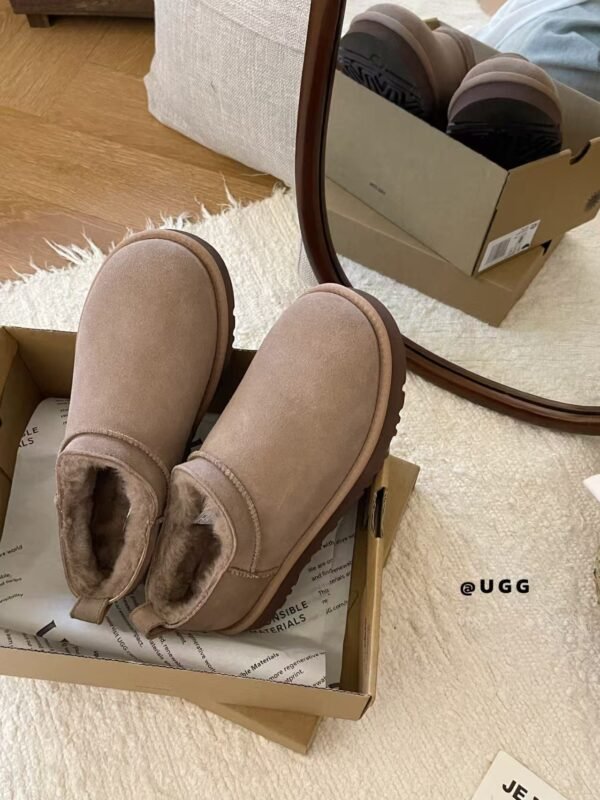 UGG shoes