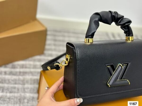 Louis Vuitton handbag crossbody bag