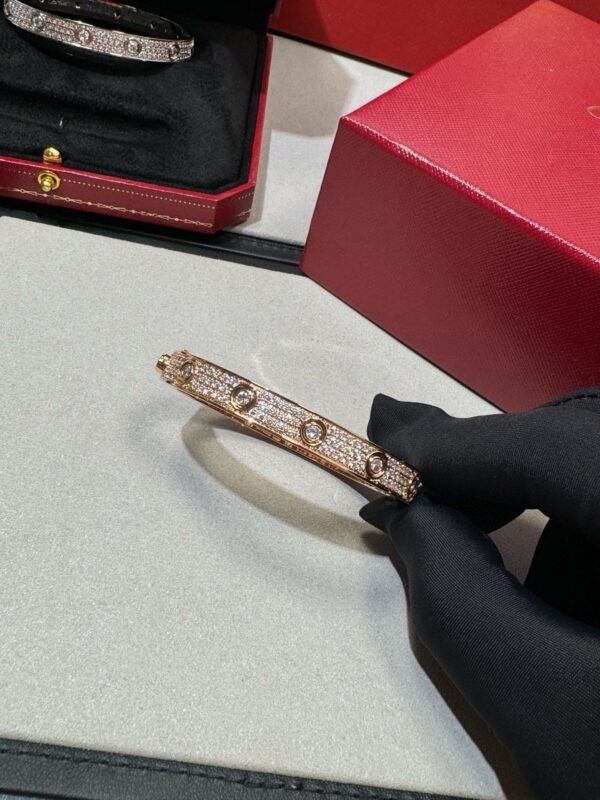 Cartier wide starry sky Love bracelet, high-end version, 1:1 quality