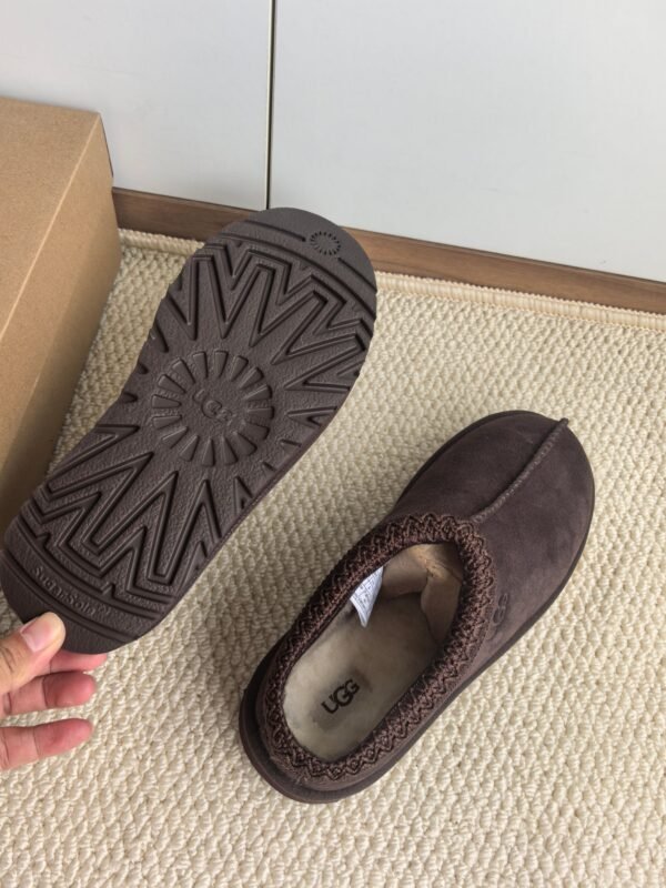 UGG ethnic style classic snow boots with genuine wool lining