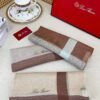 Loro Piana premium checkered scarf, 100% pure cashmere, size: 200x100cm