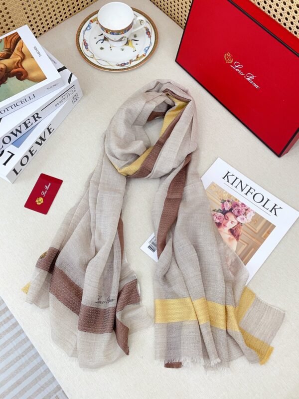 Loro Piana premium checkered scarf, 100% pure cashmere, size: 200x100cm