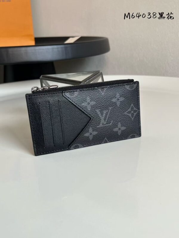 Louis Vuitton Coin Card Holder Premium Edition 8.0 x 14.5 x 1.0 cm